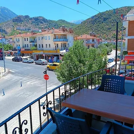 Fethiye'de Merkezi Konumda 1+1 Daire * 费特希耶